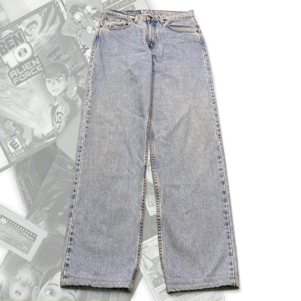 Vintage 90’s Light Wash Retro Levi 550 Relaxed Fit Denim Jeans